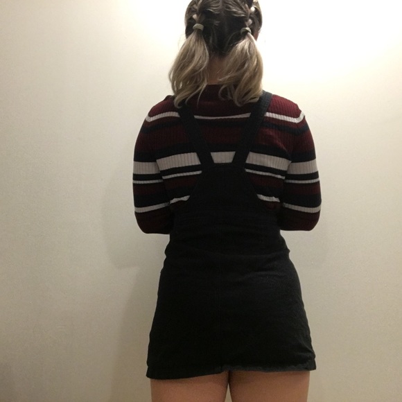 Black button up overalls skirt - Picture 3 of 4